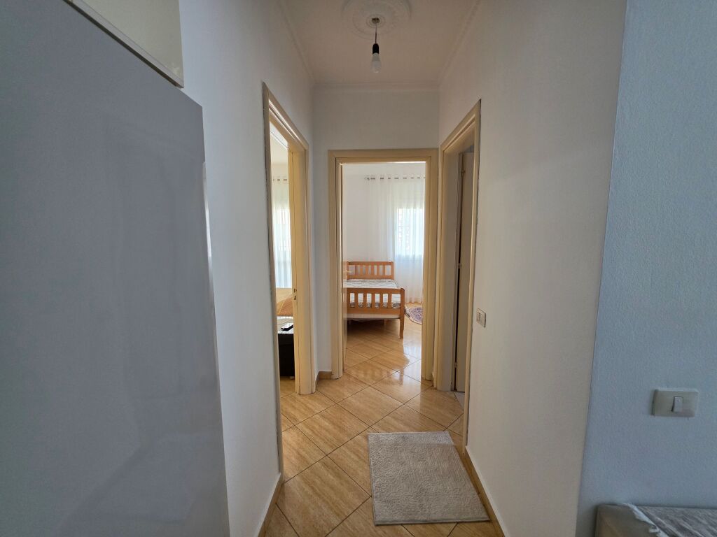 🏡 Apartament 2+1 me qera  📍 Astir, Rruga Mikel Marruli 💰 Çmimi: 50.000 Lekë/Muaj