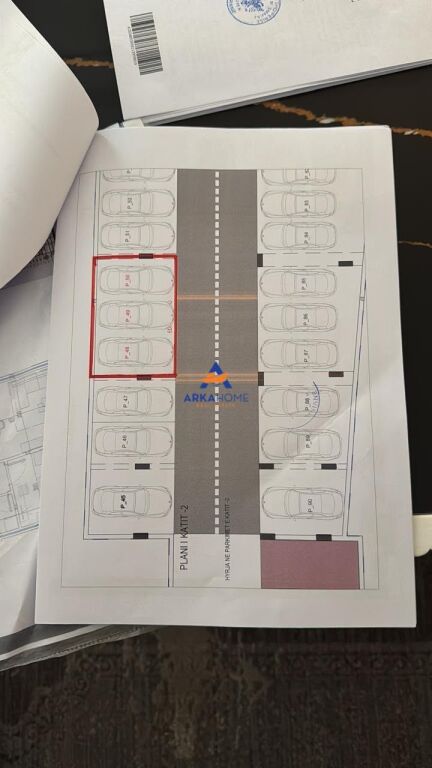 VENDESI 2 APPARTAMENTI 1+1 UGUALE "INSTITUT" 72.325 EURO