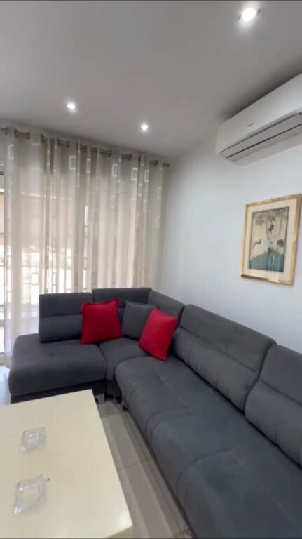 JEPET ME QIRA APARTAMENT 1+1 – DON BOSKO