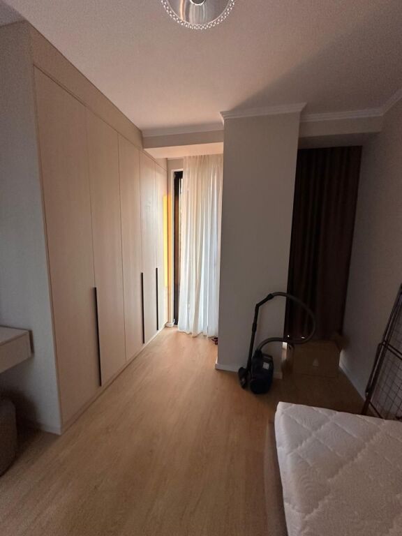 APARTAMENT 2+1 PER QERA TEK RRUGA MINE PEZA