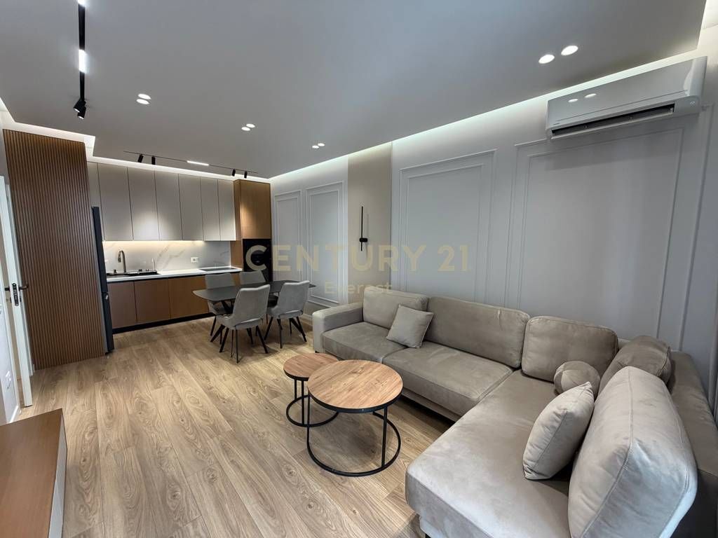 DRY LAKE, WE RENT APARTMENT 1+1 900 € /Month