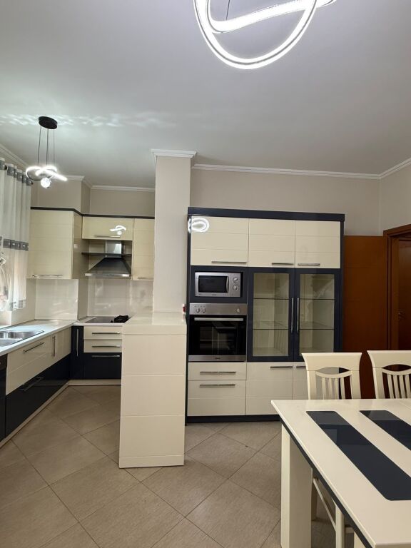 JEPET ME QIRA APARTAMENT 1+1 – RRUGA E BOGDANËVE