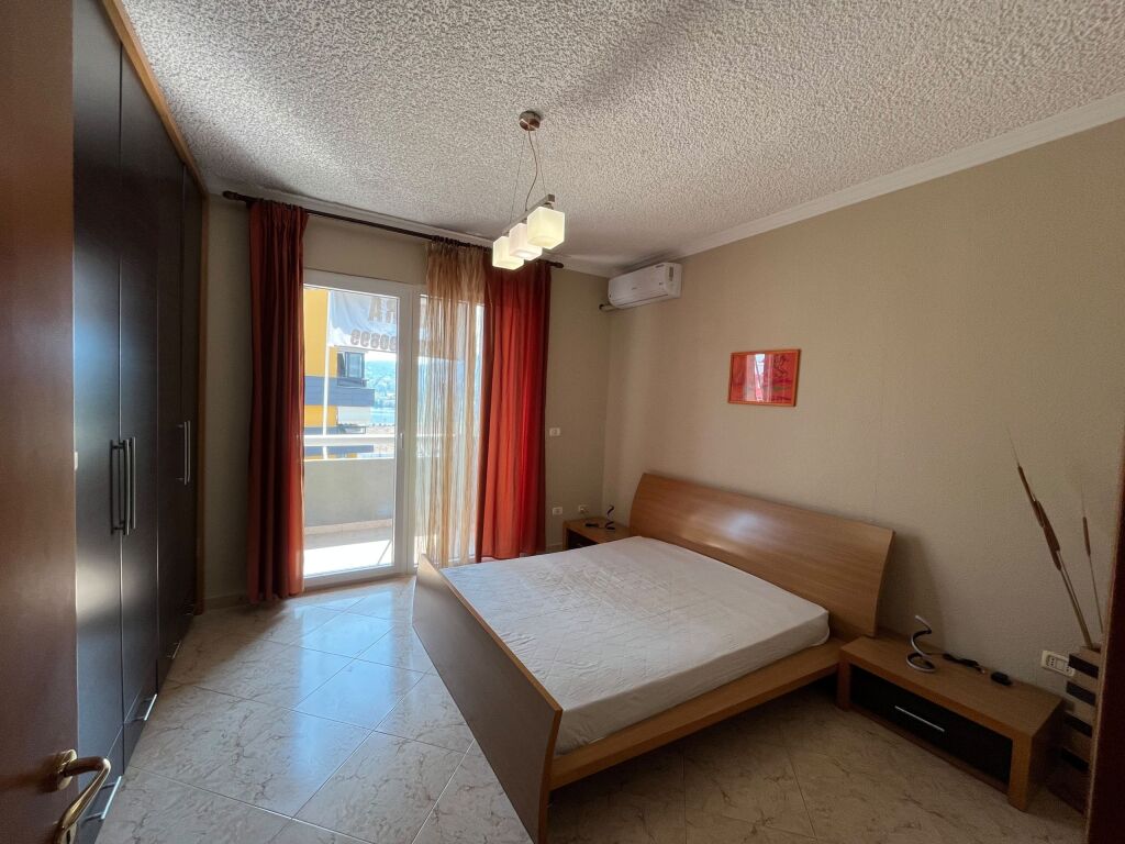 Affitto | Apartament 2 + 1 | Rruga e Kosovareve | 850 €/mese