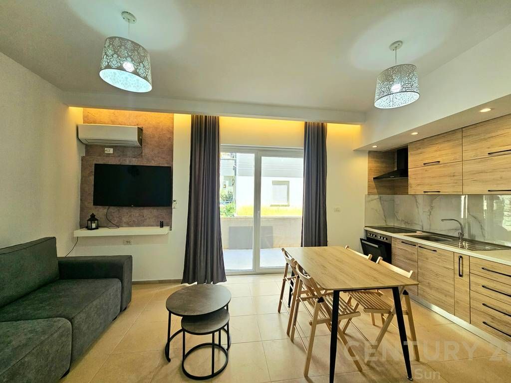 2+1 APARTMENT FOR RENT IN THE BOTANICAL GARDEN AREA 550 € /Month 50,000 Lek /Month
