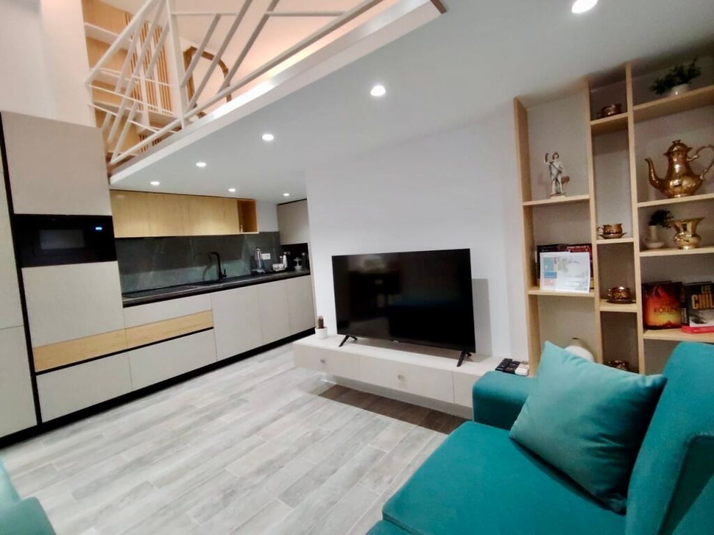 📣 QERA Apartament DUPLEX📍 Ali Demi, Prane Shkolles 9-Vjeçare “Ali Demi” ✨  