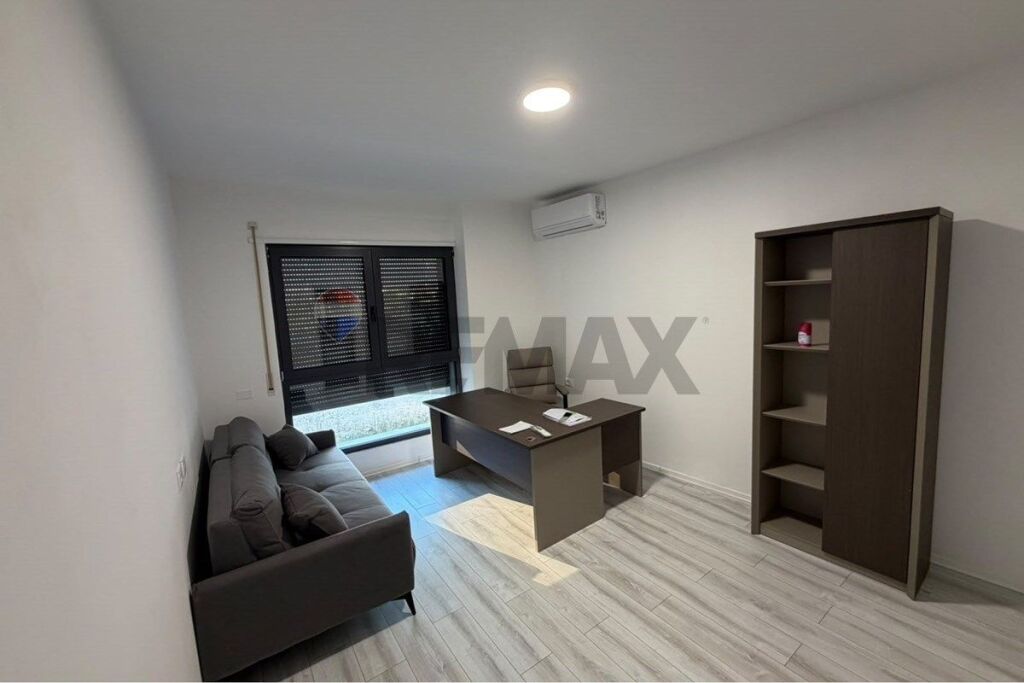 Apartment - For Rent - New Boulevard, Tirana