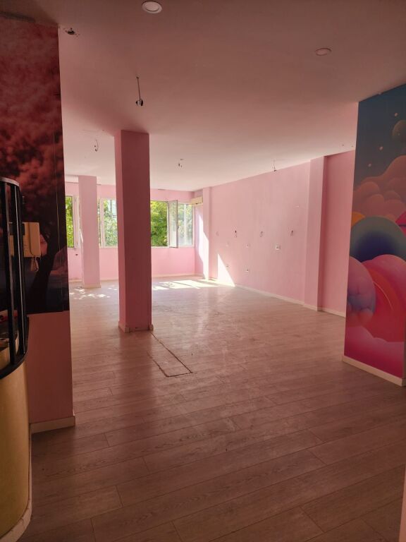 BUSINESS PREMISES FOR RENT