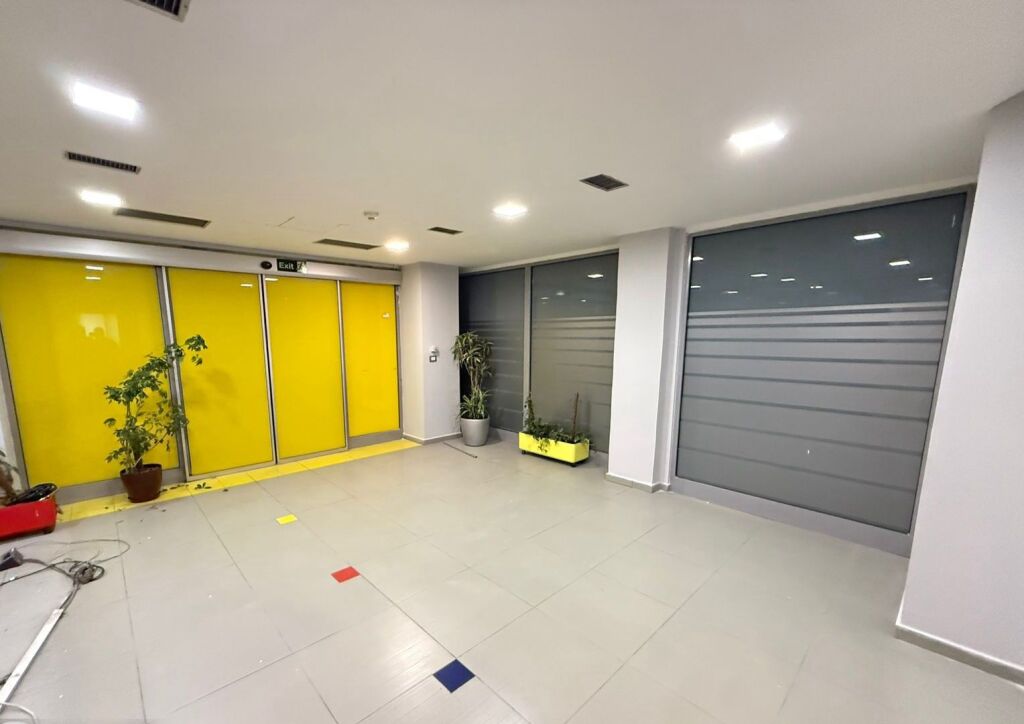 Rent | Ambjent Biznesi | Rruga e Kavajës | 16000 €/month