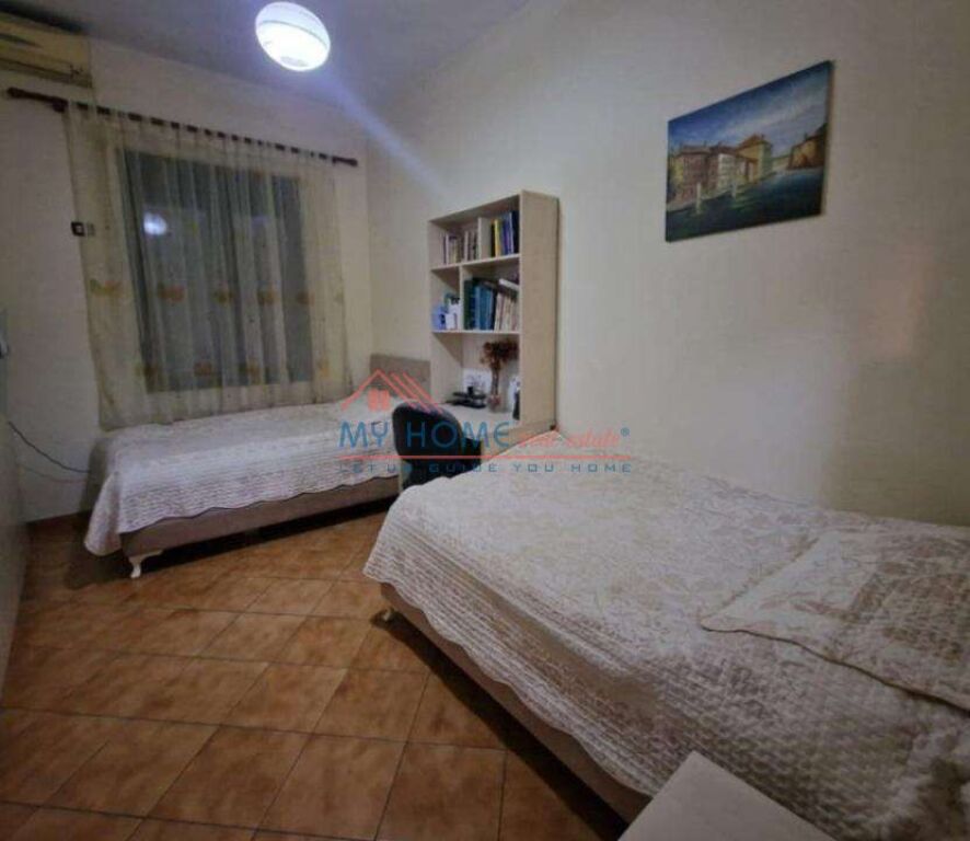 Apartament 2+1 me Qira tek Shallvaret Tirane