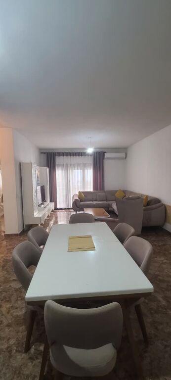 Appartamento 2+1+2WC in affitto nel complesso Green City ID 5524