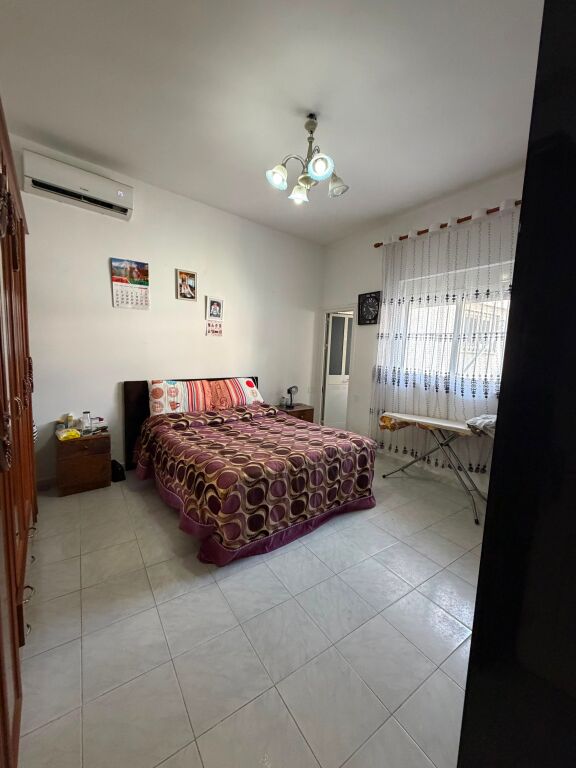 🏡 JEPET ME QIRA SHTËPI PRIVATE 2+1 – RRUGA KUMINI, DURRËS