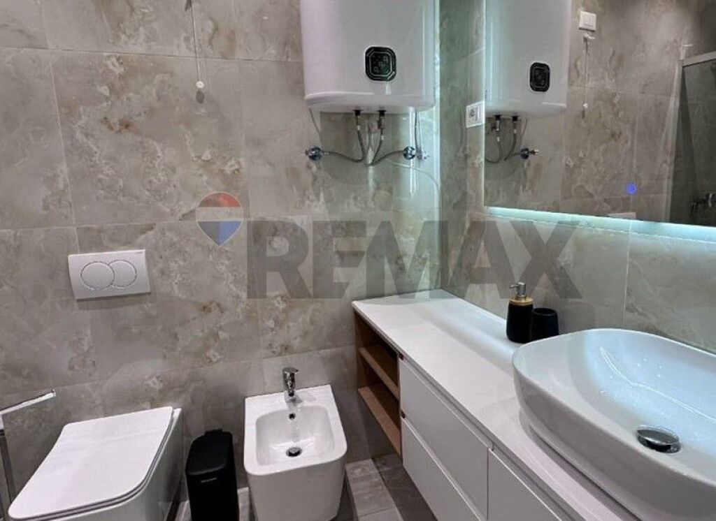 Apartament 2+1 plus post parkimi tek Lake View  ID: 530201007-602