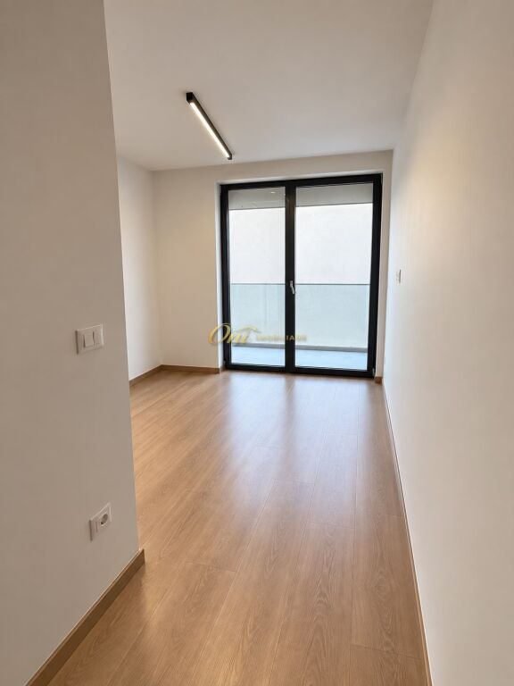 AIR ALBANIA STADIUM, OFFICE SPACES FOR RENT