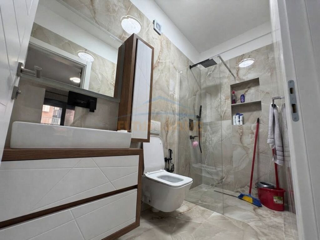 Rent, Apartment 2+1+2, Elbasanit Street