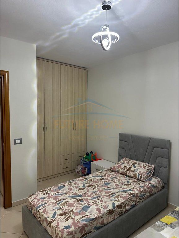 Qera, Apartament 2+1,Shkallnur, Durres