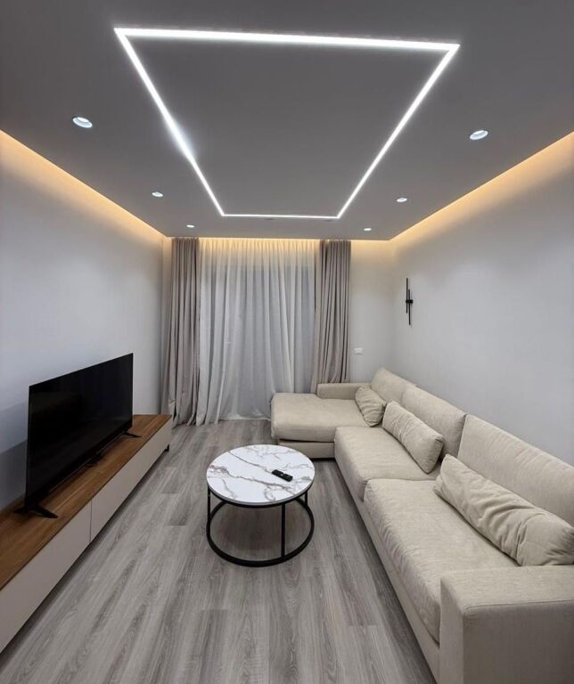 Laprake, jepet me qira apartment 1+1! 700 Euro