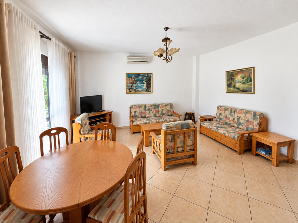 APARTMENT FOR RENT 2+1 "ADJACENT TO HOTEL QUEEN PARISIT MUNICIPALITY" 550 EURO
