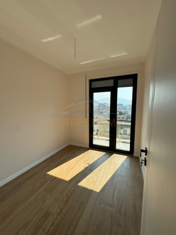Affitto, Appartamento 2+1, Via Dibra, Tirana
