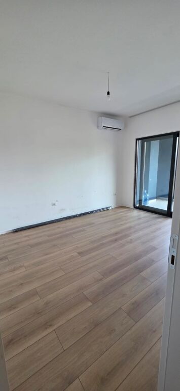 Office For Rent 2+1 At Barrikadave Street (ID BZ21052) Tirane