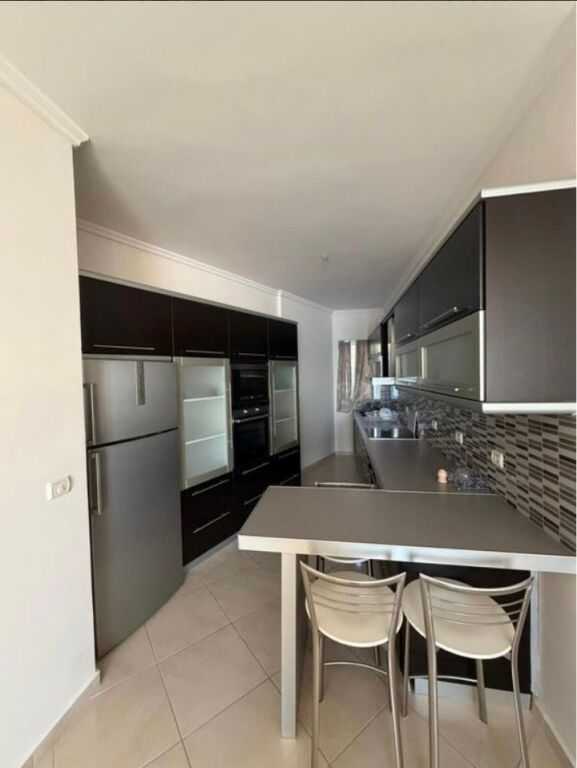 Apartament me qera 2+2+1 ne sarande