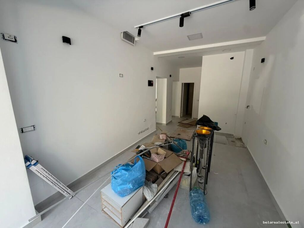 Dyqan Me Qera Tek Rruga E Durresit (ID BD21944) Tirane