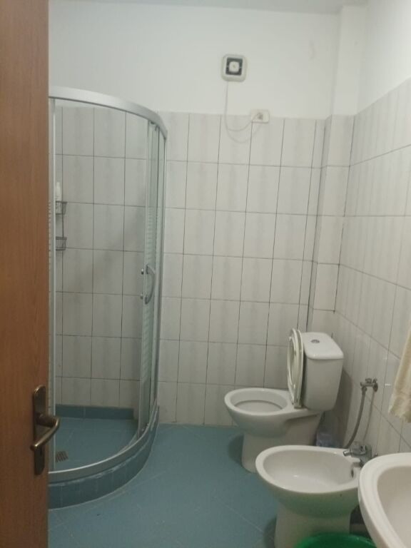 Apartament 1+1 per qera Mali i Robit !