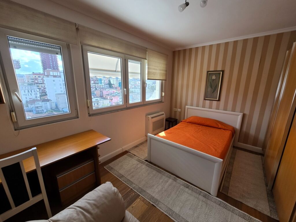 APPARTAMENTO 2+1 IN AFFITTO – VICINO AL MOSAICO DI TIRANA