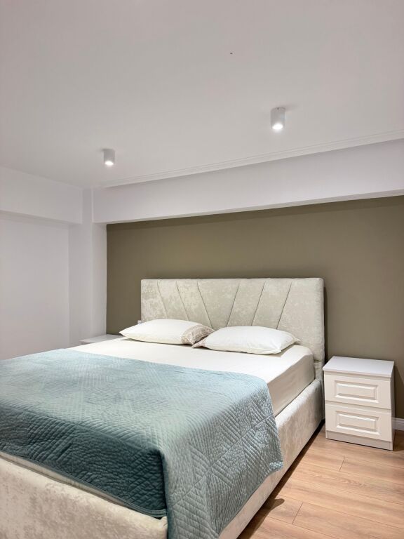 Qera | Dupleks 1 + 1 | Astir | 600 €/muaj