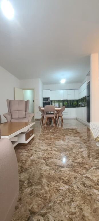 Appartamento 2+1+2WC in affitto nel complesso Green City ID 5524