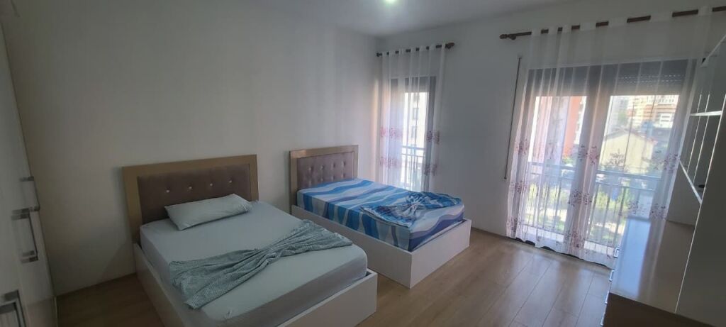 Apartament 2+1+2WC Me Qera Tek Kompleksi Green City  ID 5524