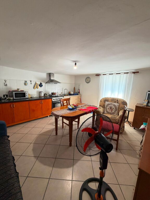 🏡 JEPET ME QIRA SHTËPI PRIVATE 2+1 – RRUGA KUMINI, DURRËS