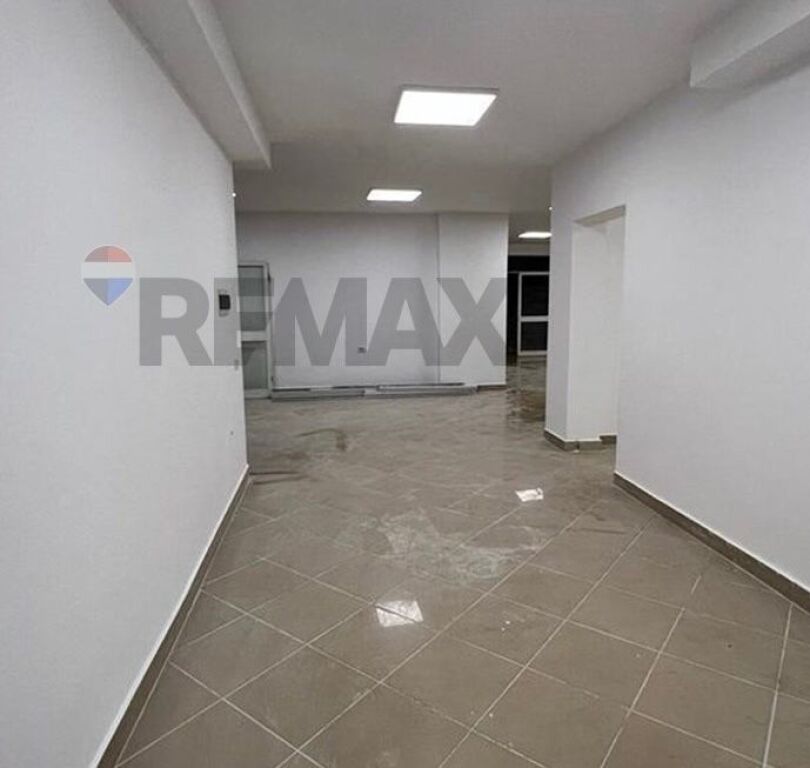 Ambjent komercial prane ish-Tregut Elektrik!! ID: 530391016-260