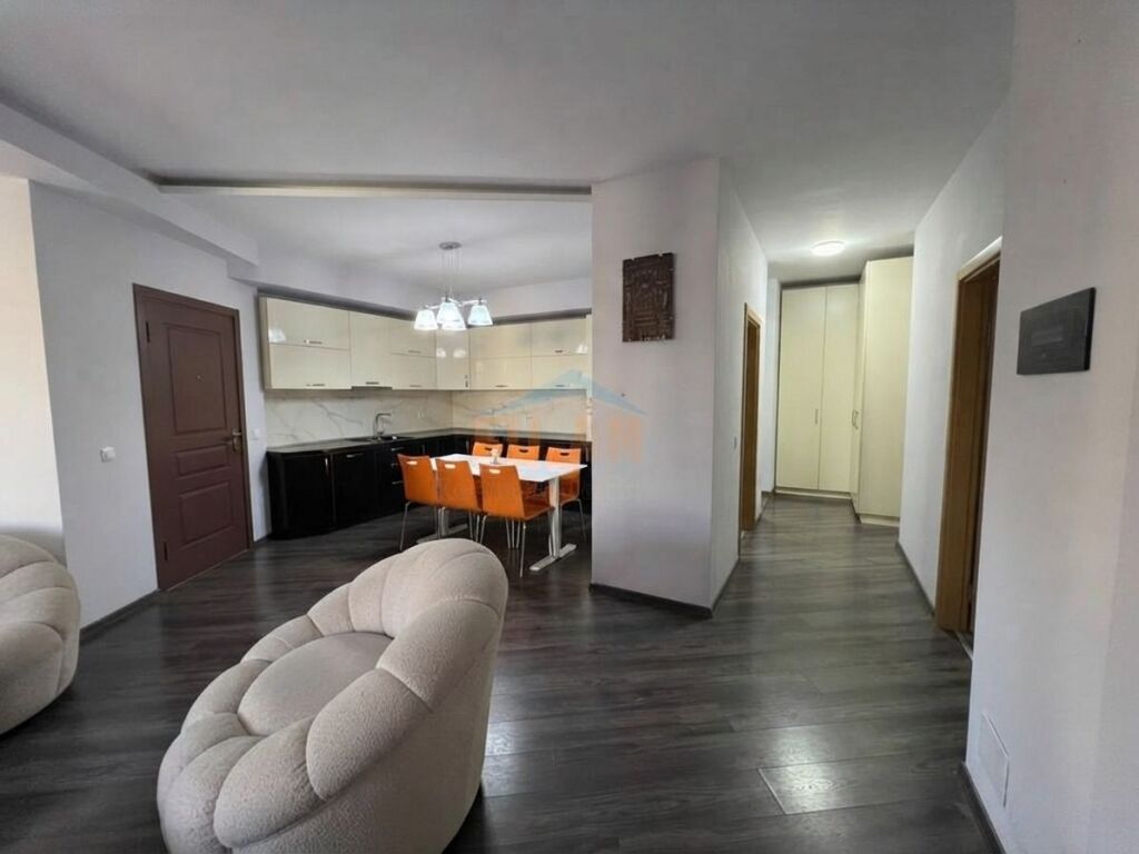 Affitto, Appartamento 2+1, Unaza e Re.