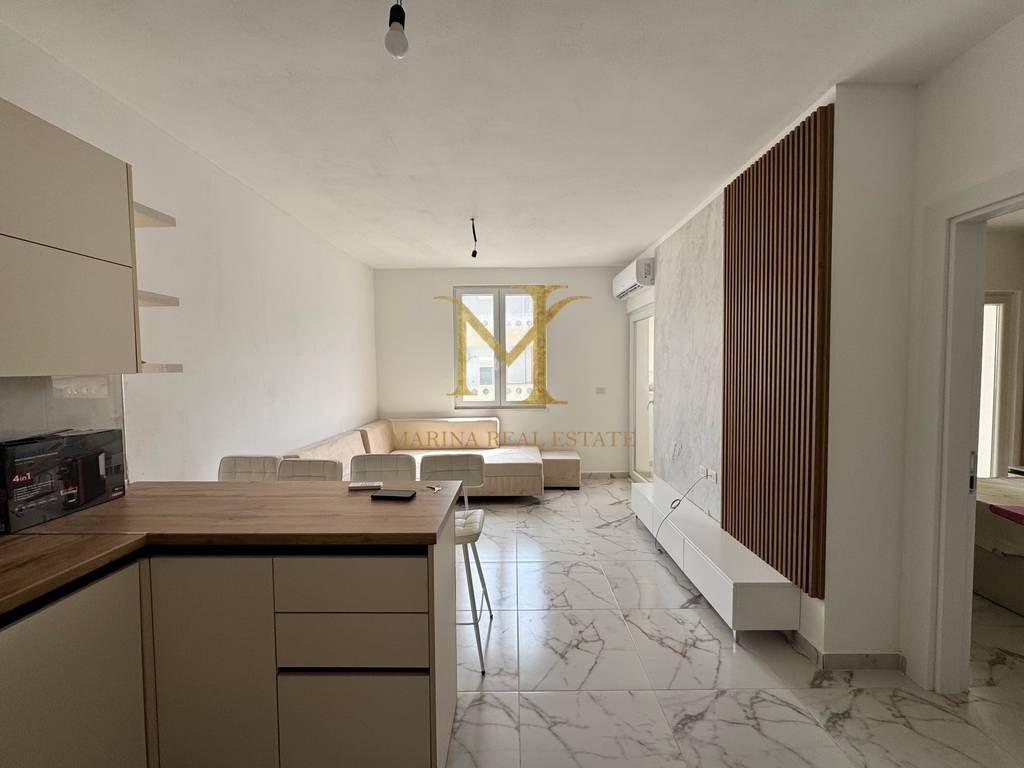 Jepet me qira apartament 1+1