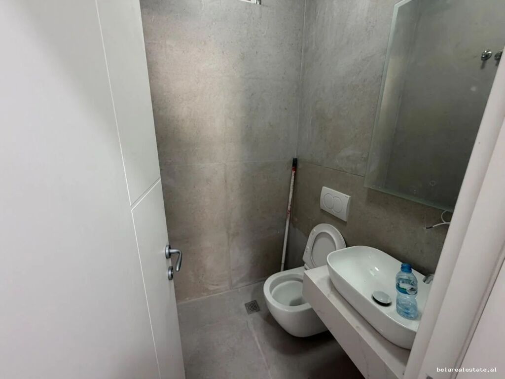 Dyqan Me Qera Tek Rruga E Durresit (ID BD21944) Tirane