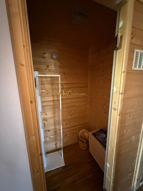 VIA FERIT XHAJKO, CLINICA ESTETICA E CENTRO MASSAGGI IN AFFITTO