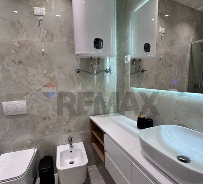 Apartament 2+1 plus post parkimi tek Lake View!! ID: 530201007-602