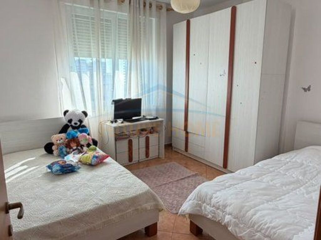 Qera, Apartament 2+1+2 Qender, Durres