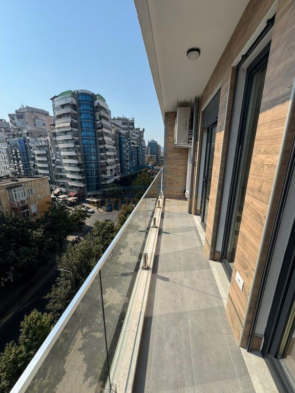 Affitto, Appartamento 2+1, Via Dibra, Tirana