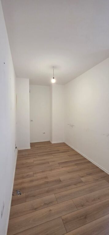 Office For Rent 2+1 At Barrikadave Street (ID BZ21052) Tirane