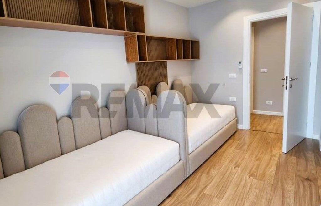 Apartament 2+1 plus post parkimi tek Lake View  ID: 530201007-602