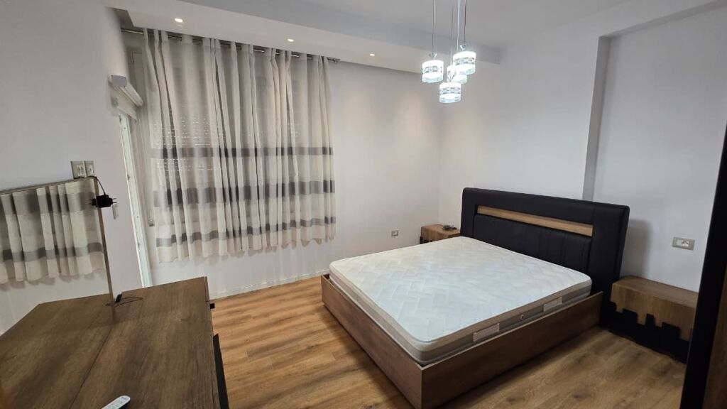 Qera , Apartament 2+1 , Selite , Tirane