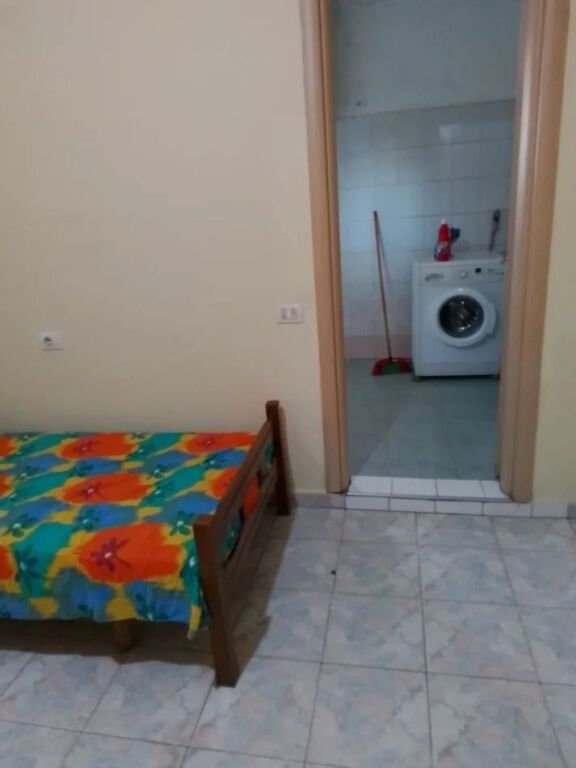 APARTAMENT 1+1 25,000 LEKE UNIVERSITETI BUJQESOR