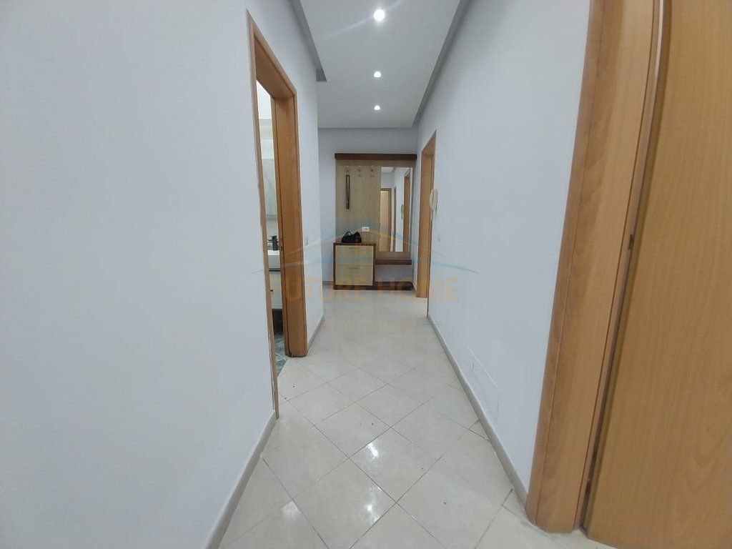 Affitto, Appartamento 2+1+2, Nuovo Anello, Tirana.