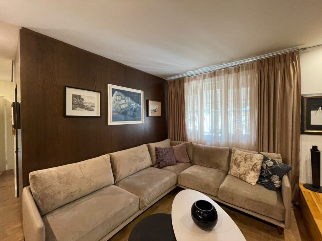 Apartament Dublex 2+1 per qira tek 21-Dhjetori.