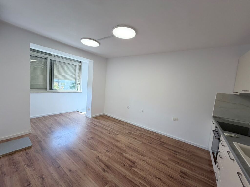 🏠 APPARTAMENTO IN AFFITTO 1+1 per abitazione o ufficio – 21 DICEMBRE