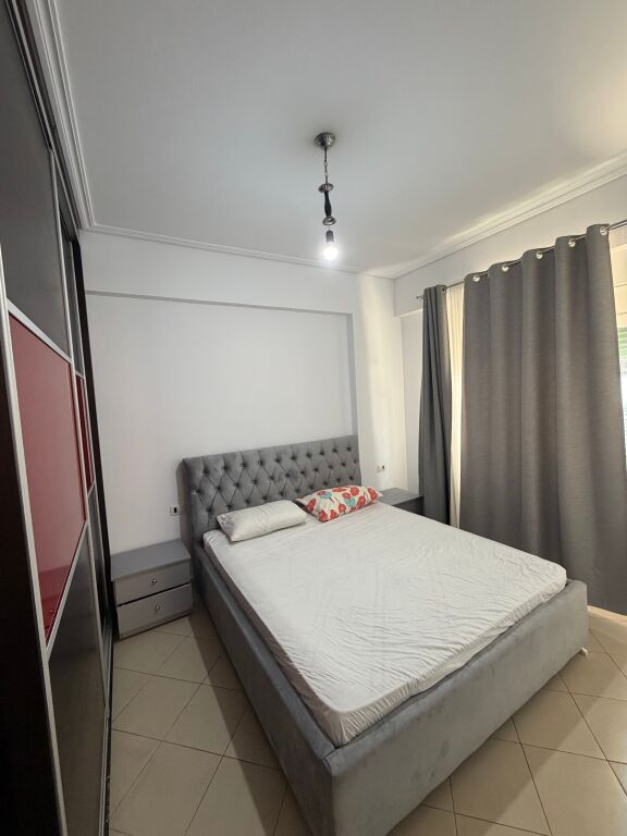 Apartament me qera 2+2+1 ne Sarande