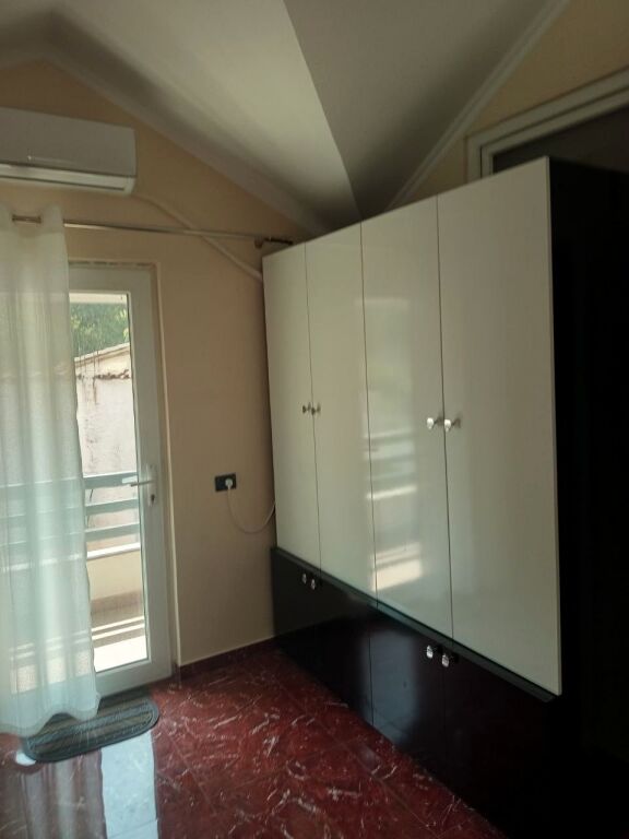 APPARTAMENTO 1+1 65,000 LEKE VIA ELBASANIT
