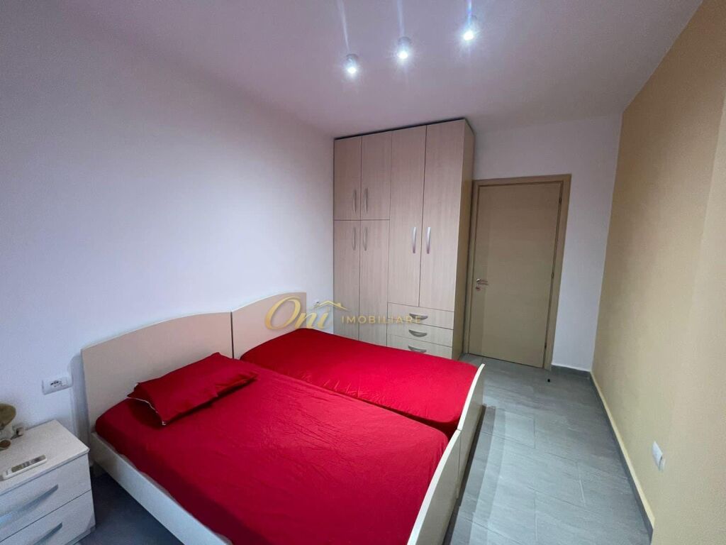 JEPET APARTAMENT ME QERA 1+1, ASTIR