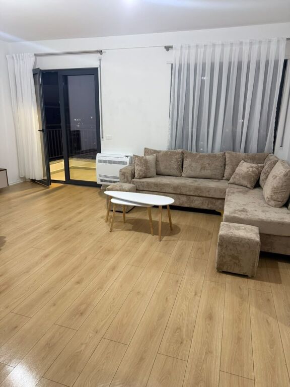 Apartament 1+1 me qira tek Bulevardi i Ri!